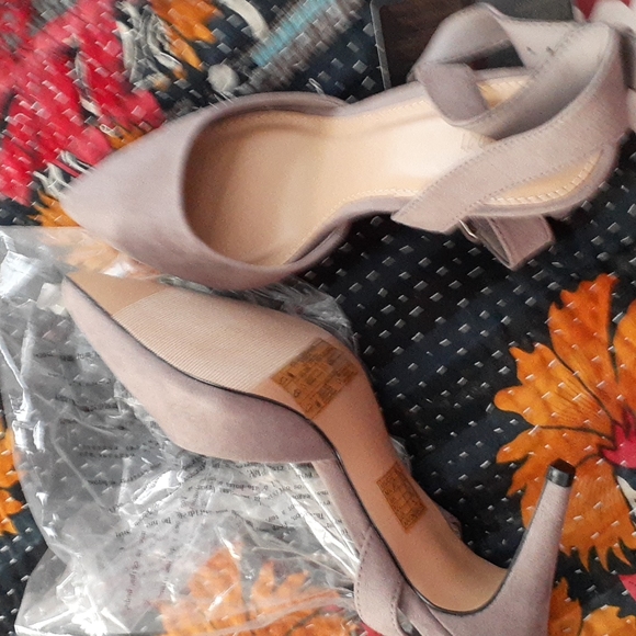 Forever 21 Shoes - Women's shoes